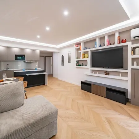 Cozystay 1807 - Peaceful 3-bedroom Heart Of Cannes